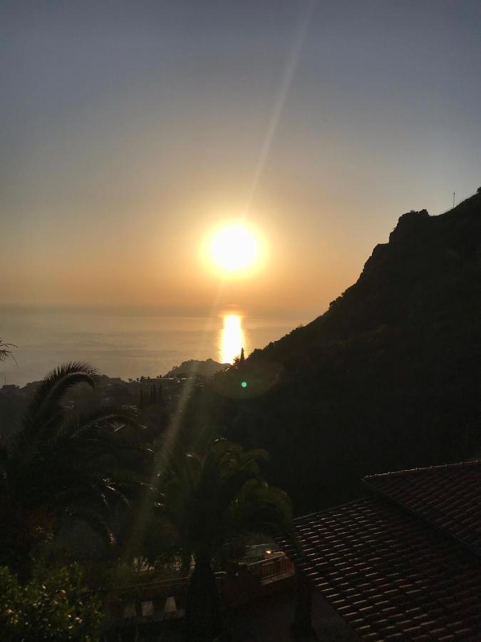 Casa Dei Sogni Taormina Bed & Breakfast Екстериор снимка