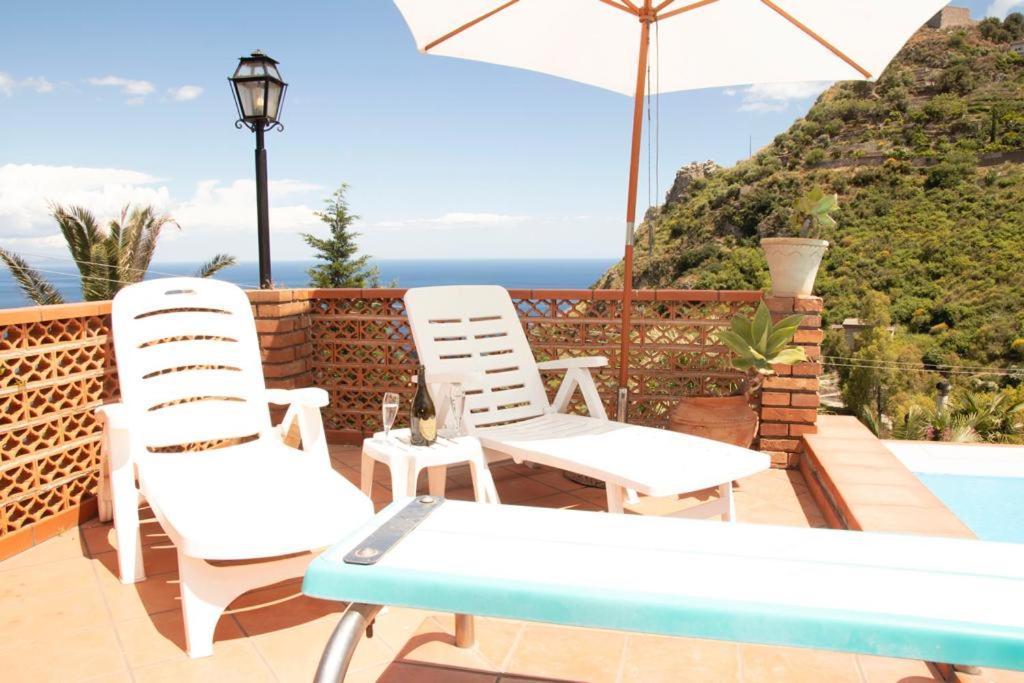 Casa Dei Sogni Taormina Bed & Breakfast Екстериор снимка