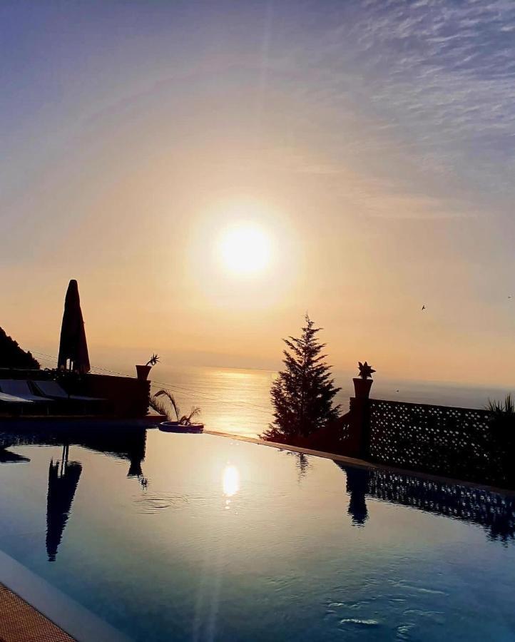 Casa Dei Sogni Taormina Bed & Breakfast Екстериор снимка