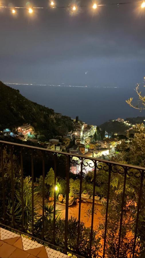 Casa Dei Sogni Taormina Bed & Breakfast Екстериор снимка