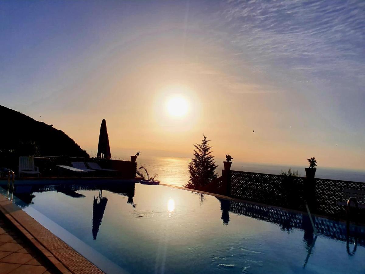 Casa Dei Sogni Taormina Bed & Breakfast Екстериор снимка